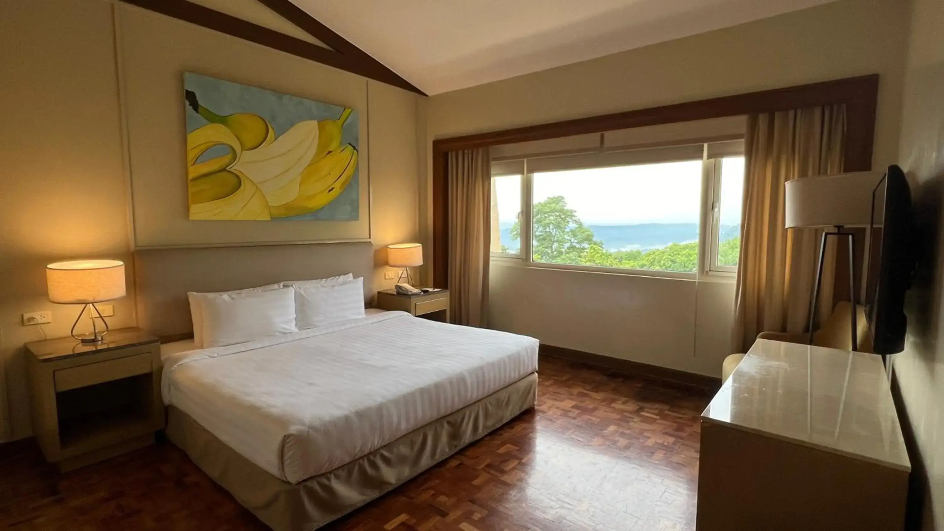 Taal Vista Hotel