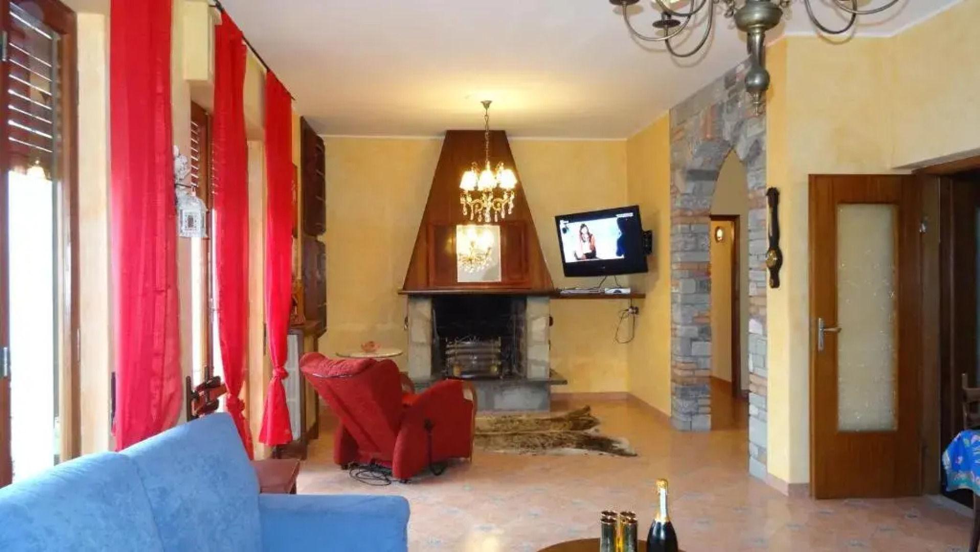 Varenna Wonders, Villa con barbecue e piscina comoda per 13 ospiti