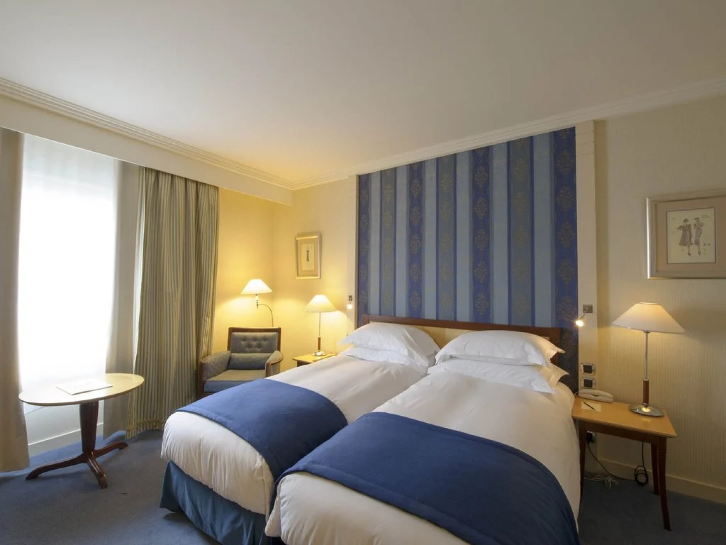 Nest Hotel Paris la Défense - MGallery Collection