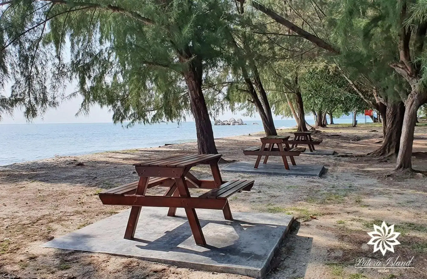 Putera Island Resort