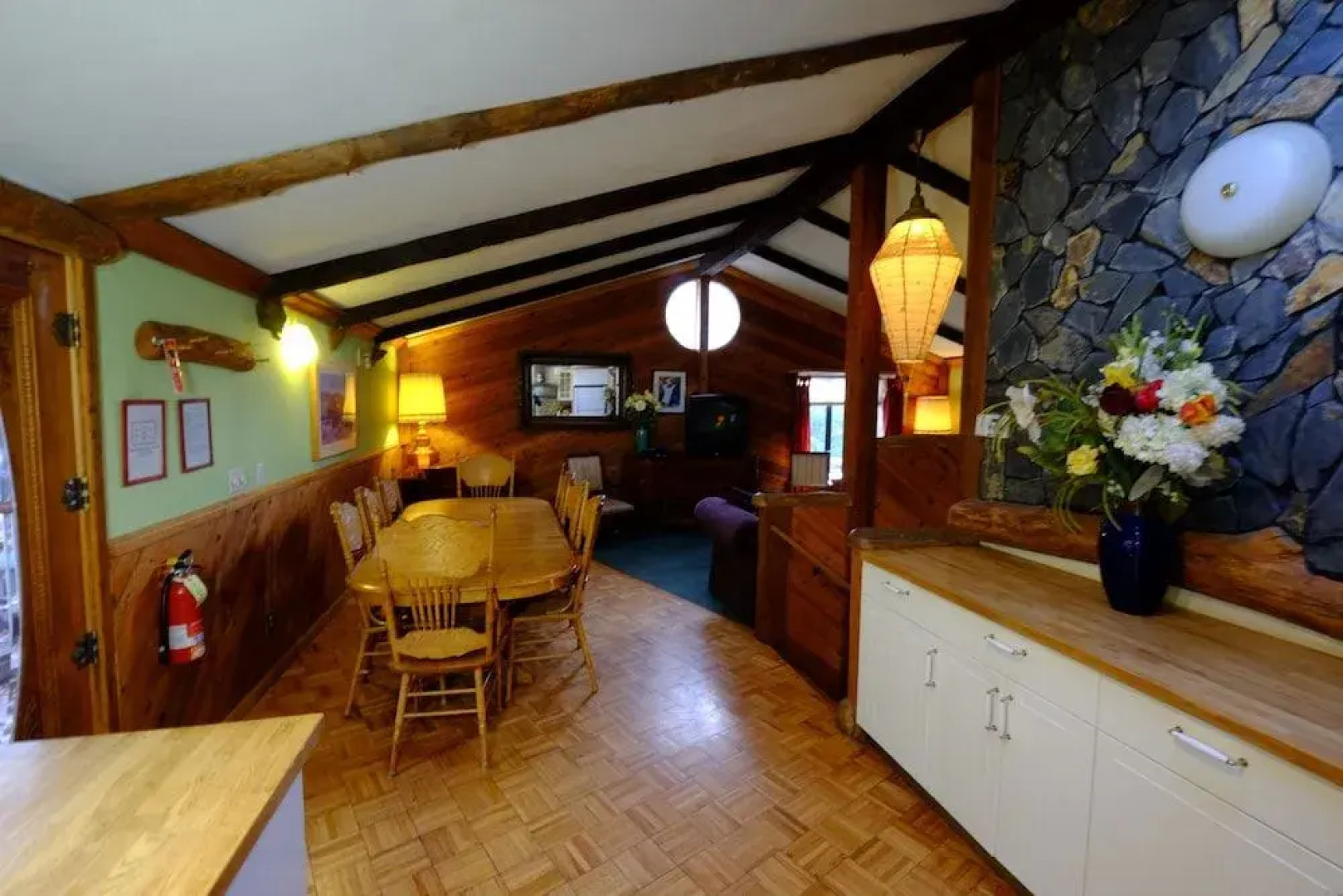 Yosemite Guest Houses