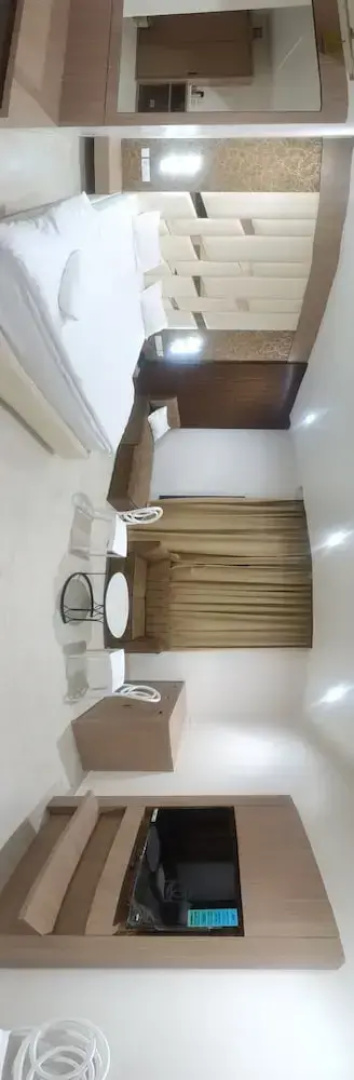 Hotel Satkar Inn
