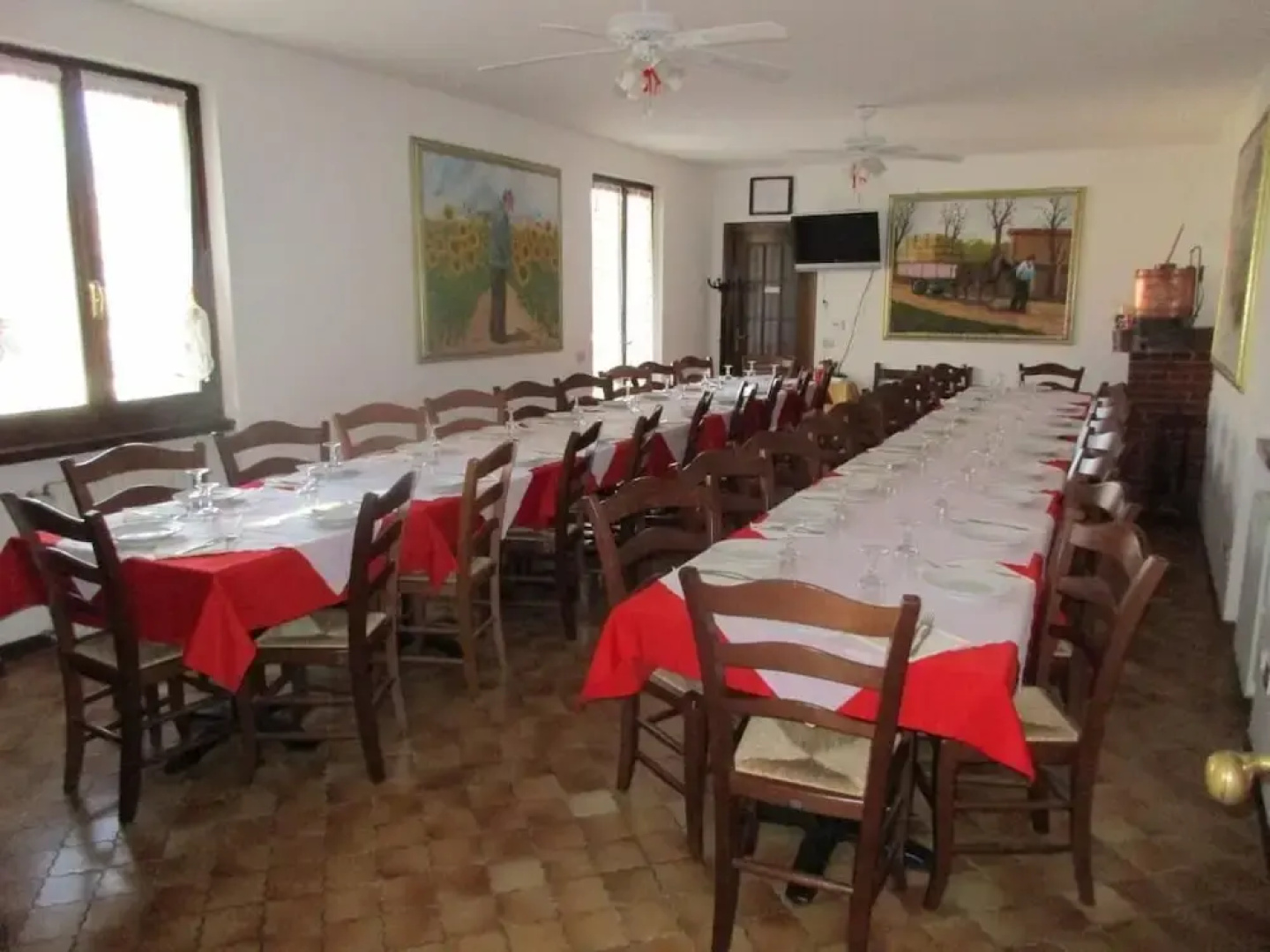 Room in Apartment Agriturismo Rocca Dei Marchesi