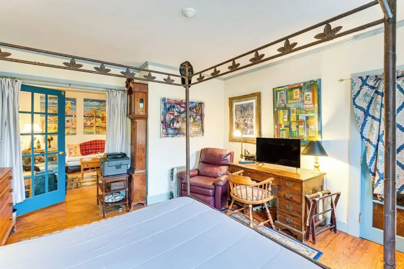 14 Mi to Schoodic Point: Gouldsboro Artists Home