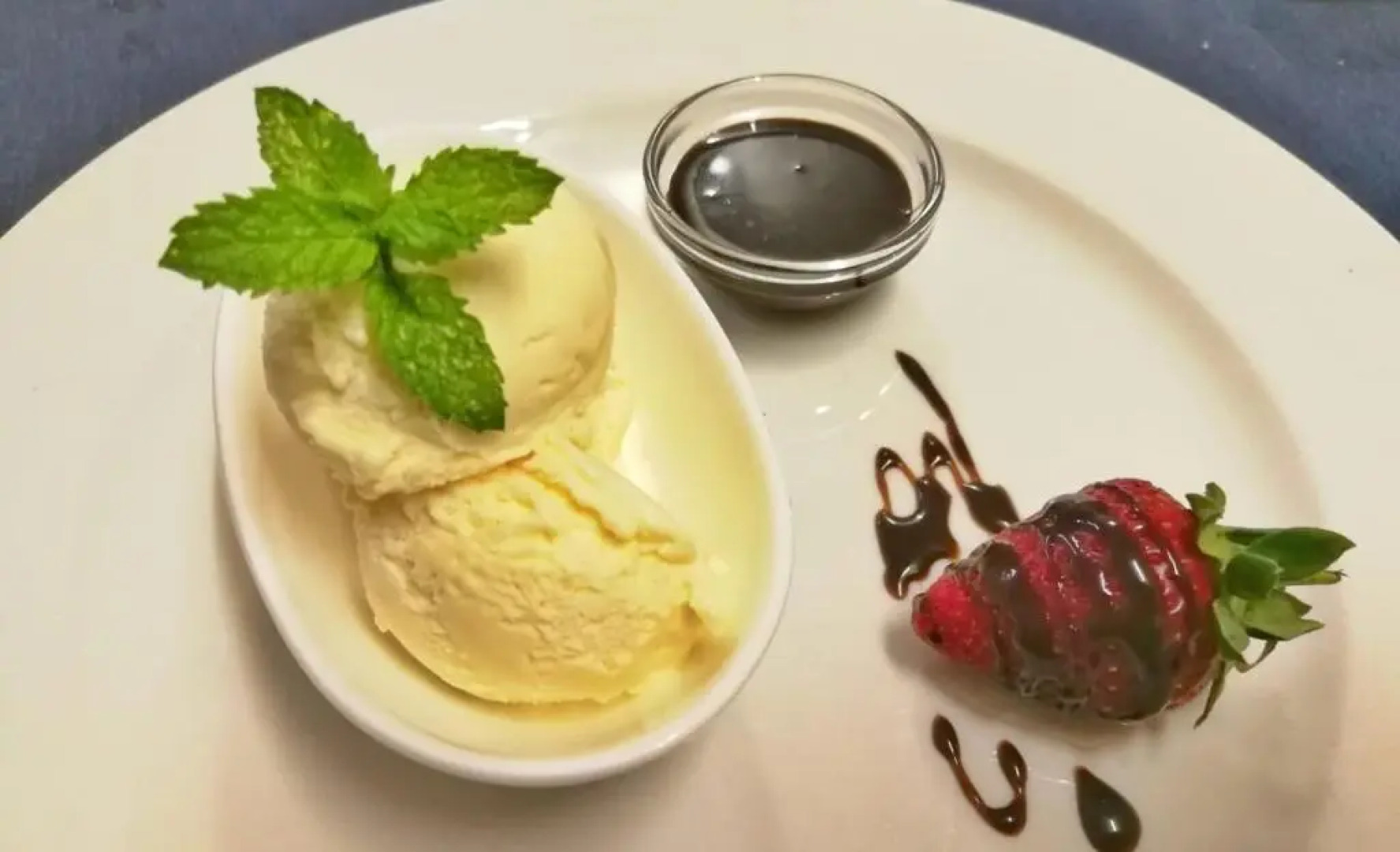 17 on Bird Guest House