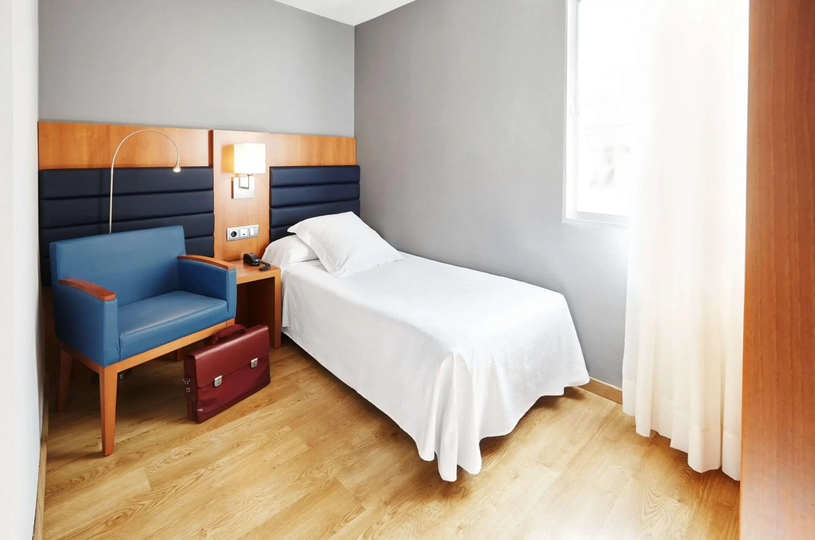 Barcelona Century Hotel