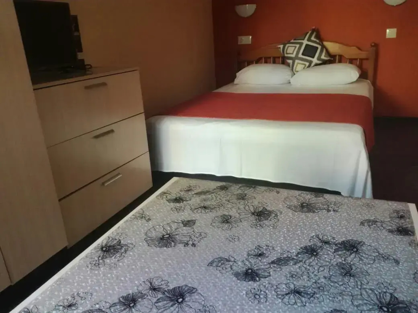 На Просвещения 88