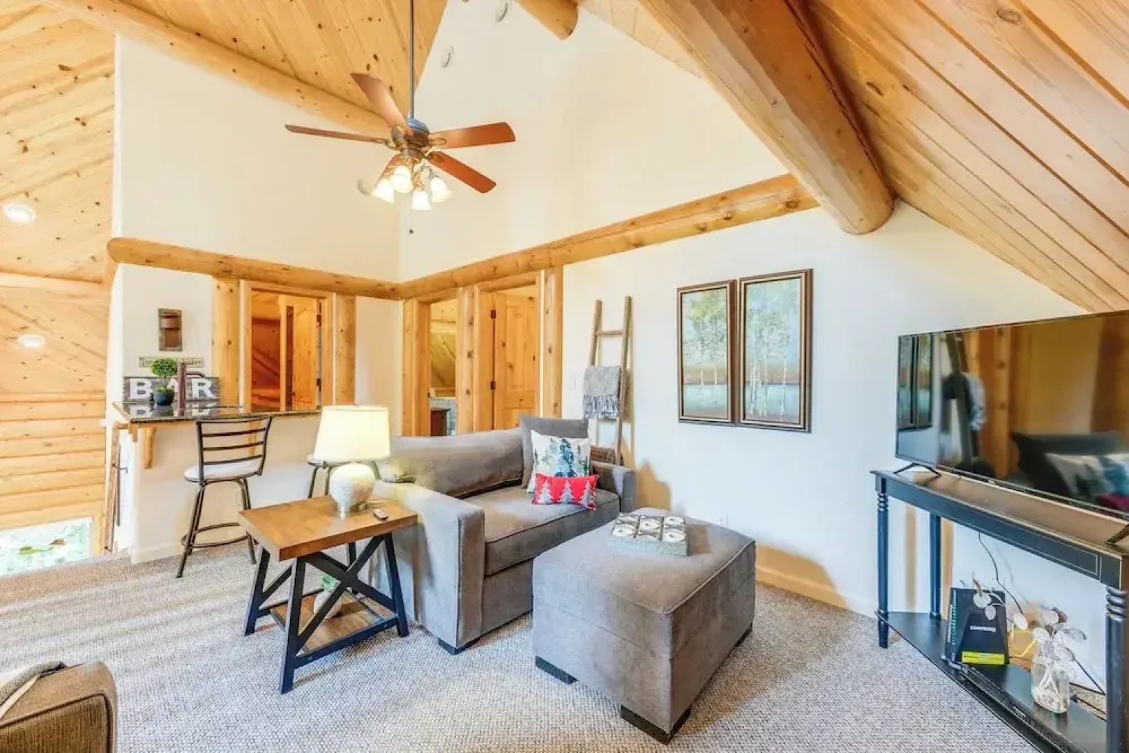 Mountain Cabin w/ Hot Tub: 4 Mi to Shaver Lake!
