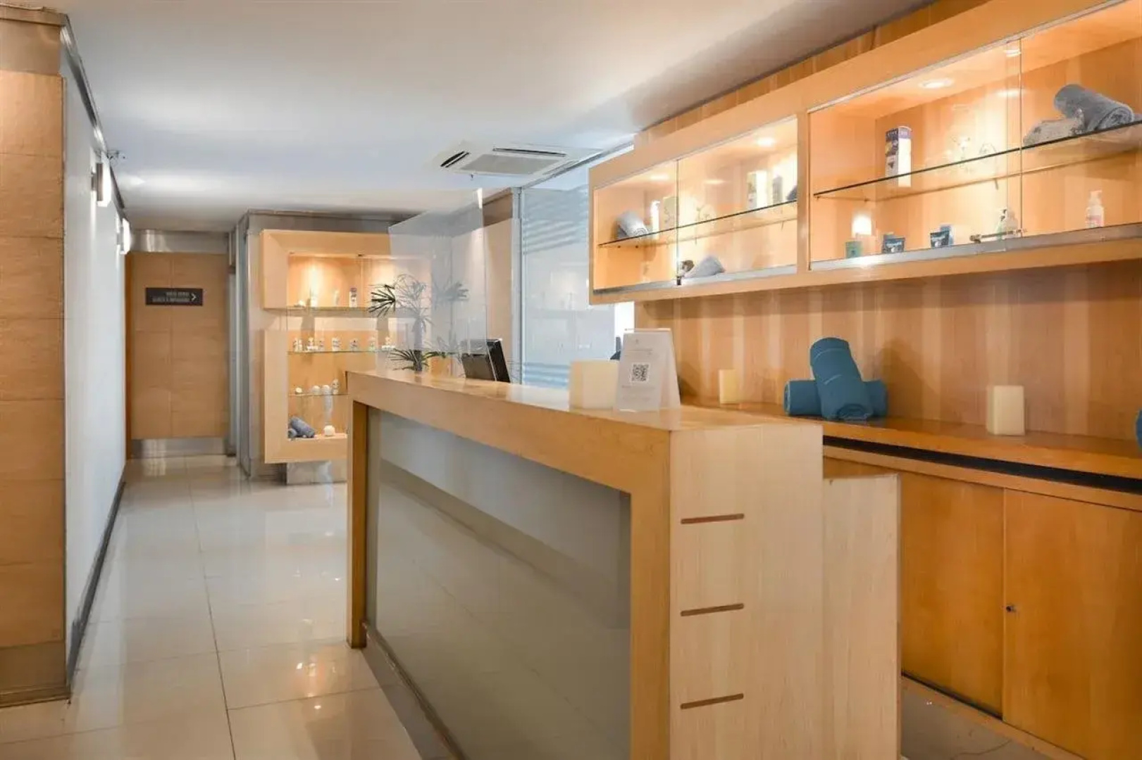 Diplomatic Hotel