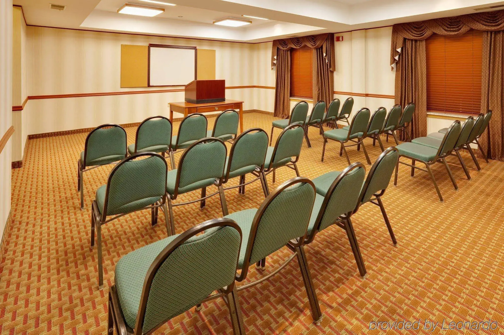 Holiday Inn Express Hotel & Suites Frackville by IHG