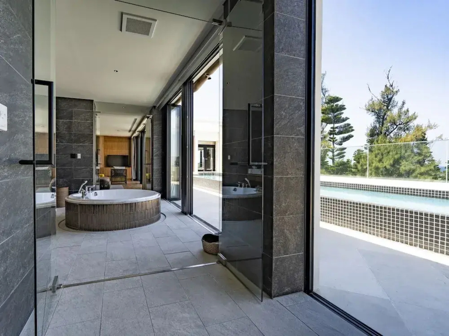 Umito Okinawa Onnason