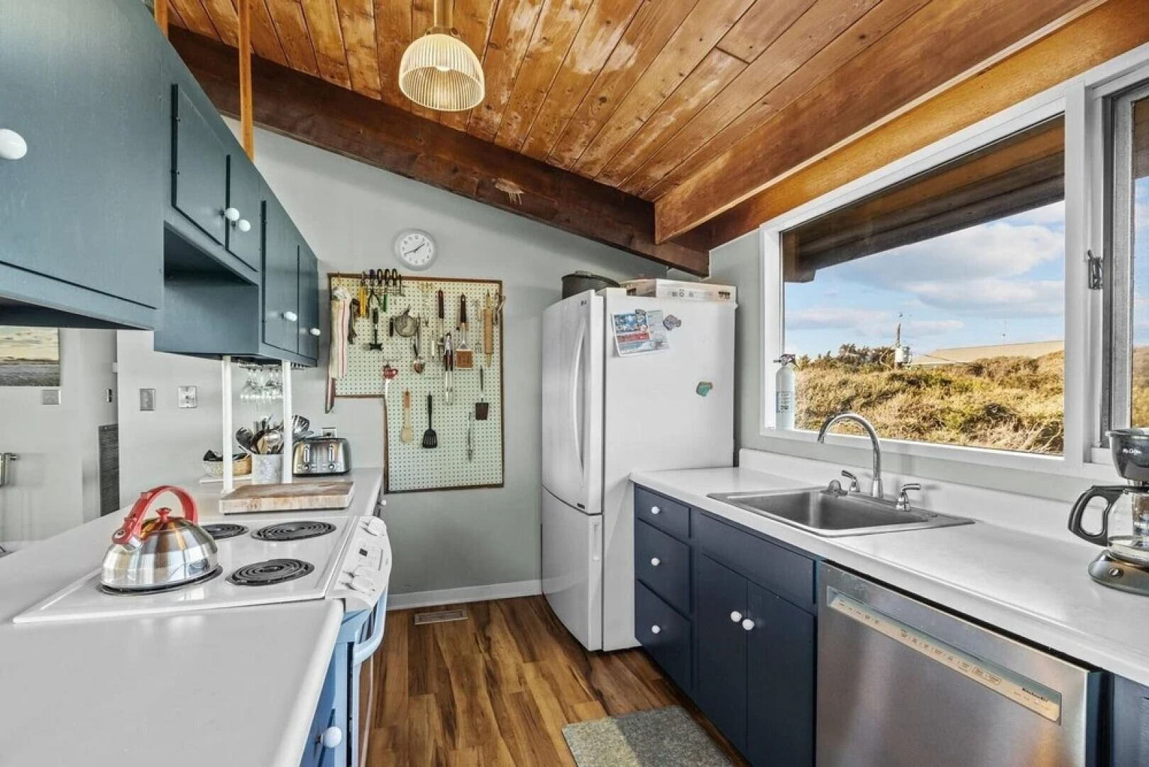 Heckman House 5 Bedroom Home by Redawning