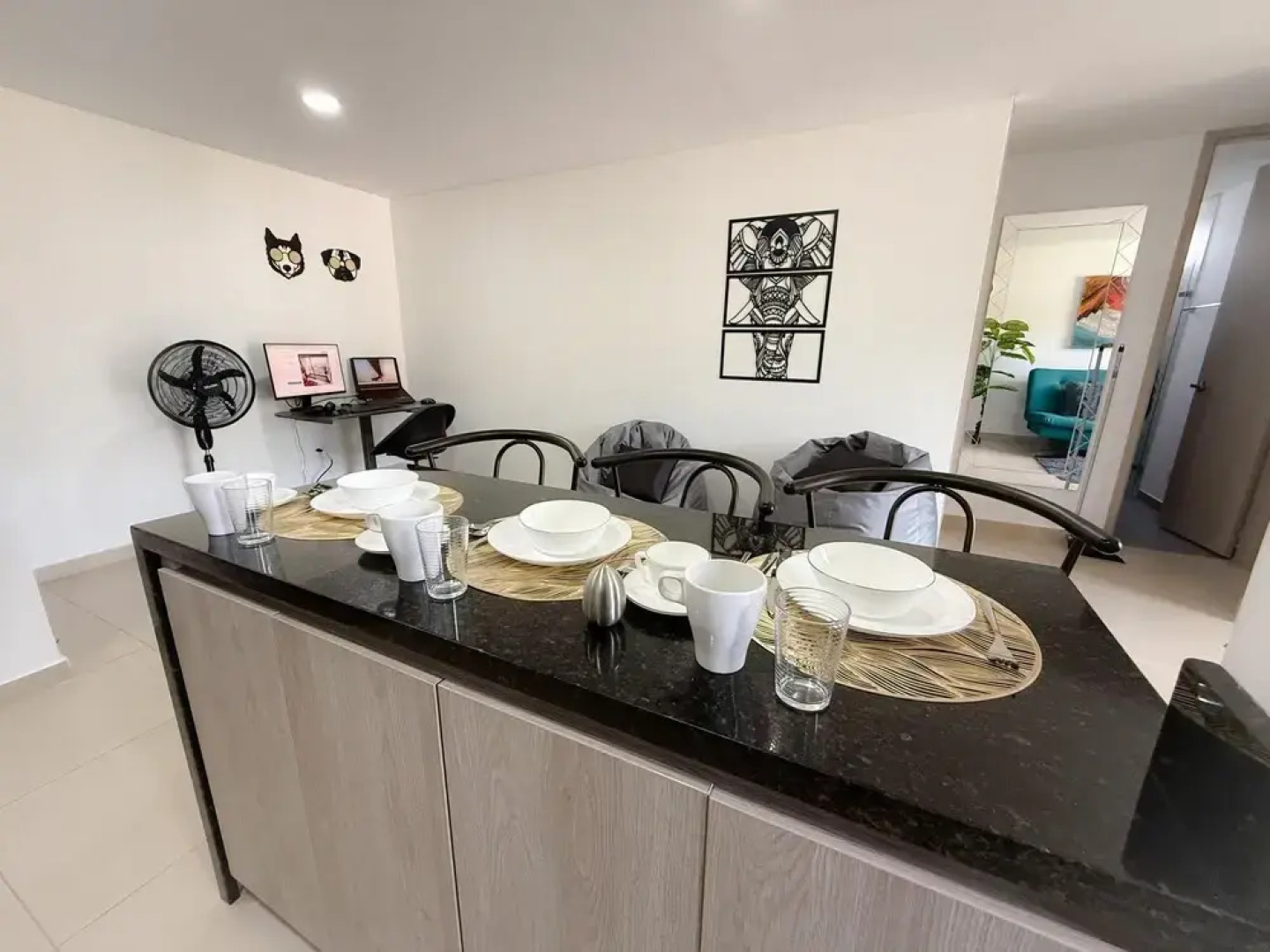 2506 - Vista a la montaña Piscina y Gym