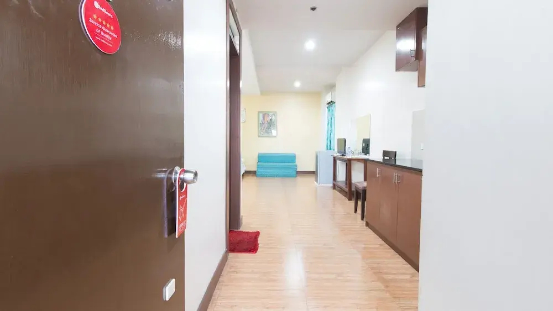 Zdb Condotel by RedDoorz