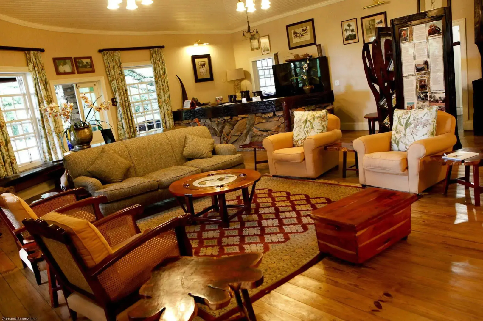 Reilly's Rock Hilltop Lodge