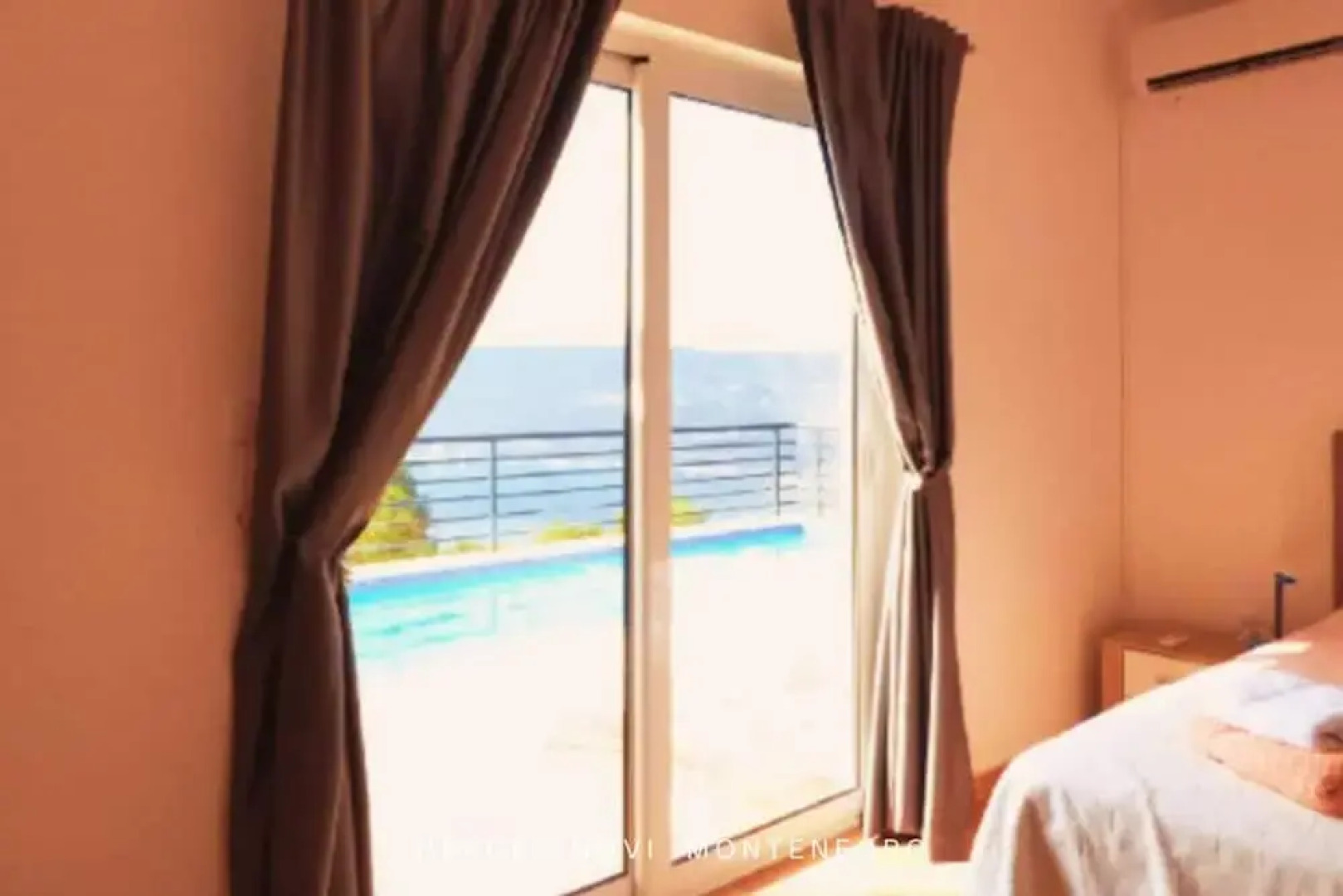 Superb Breathtaking Views 3bedroom All Day Sun