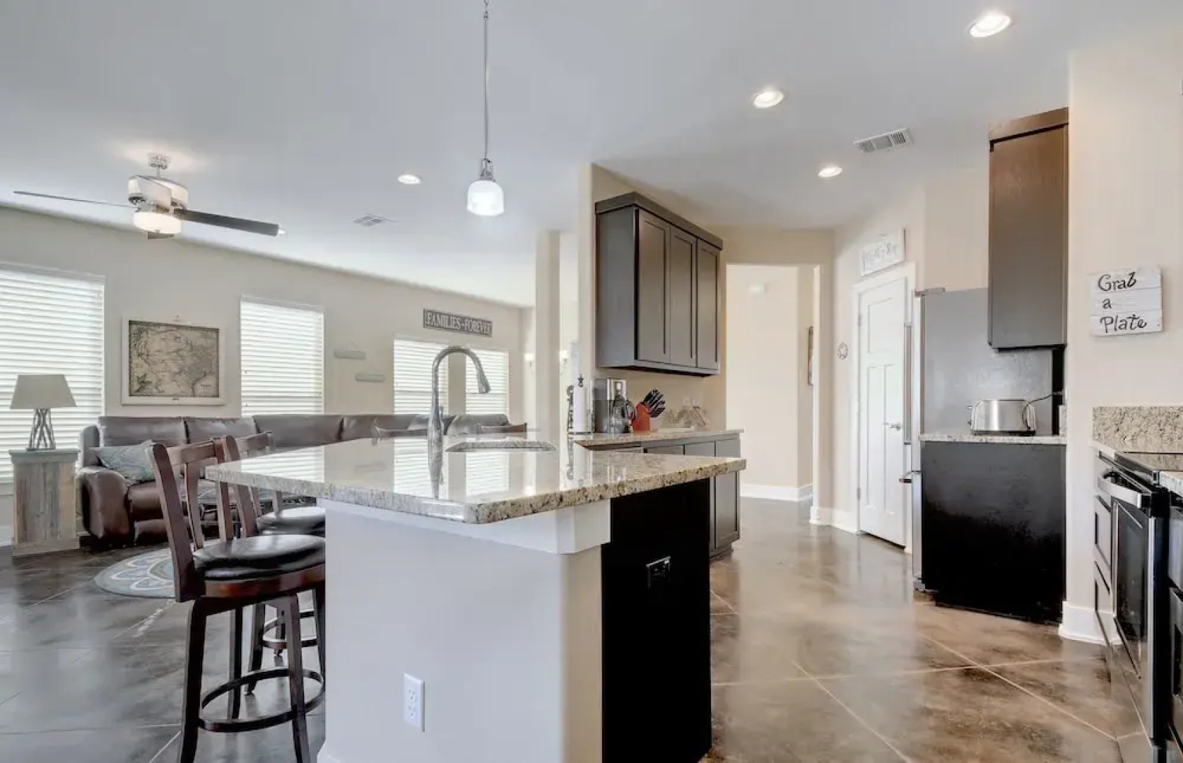 17514 Village Drive Home 4 Bedrooms 2 Bathrooms Home