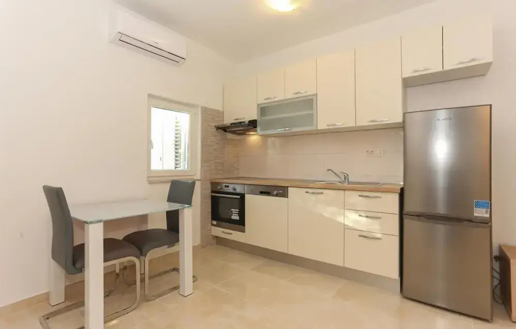 Amazing Home in Kastel Sucurac With Wifi and 2 Bedrooms