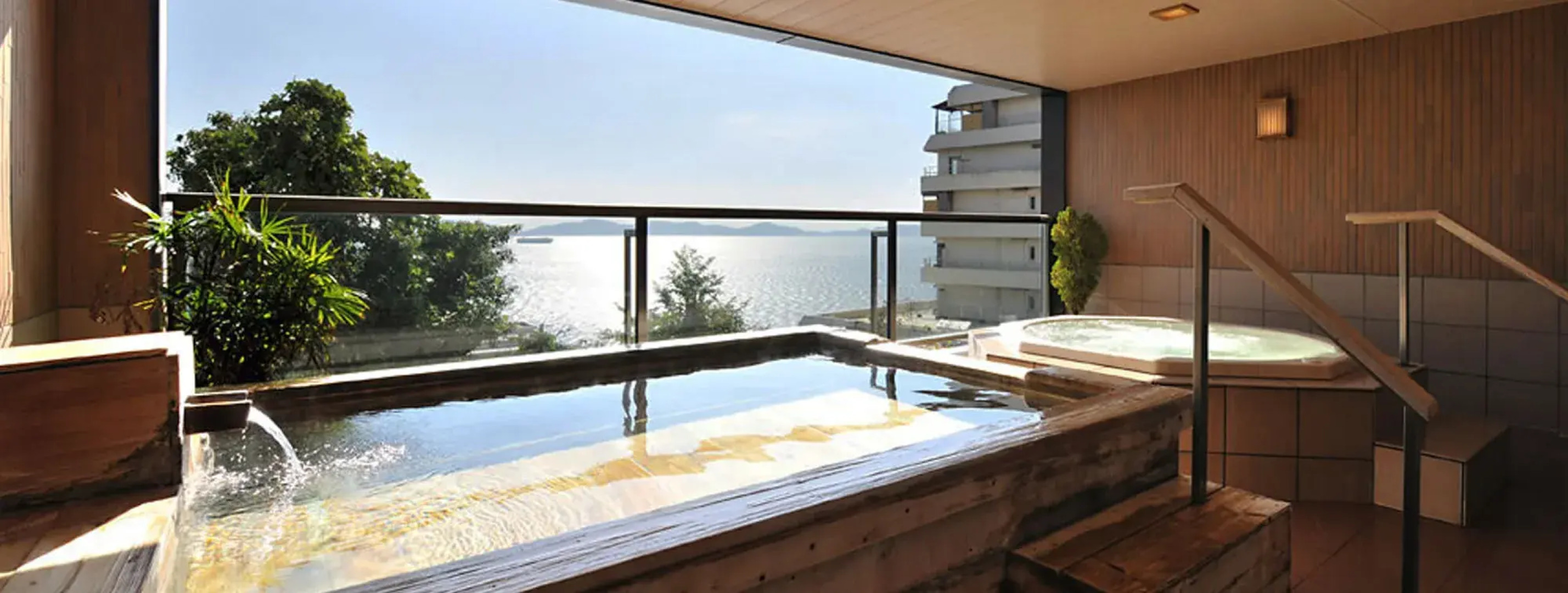 Tenku Kaiyu no Yado Suehiro