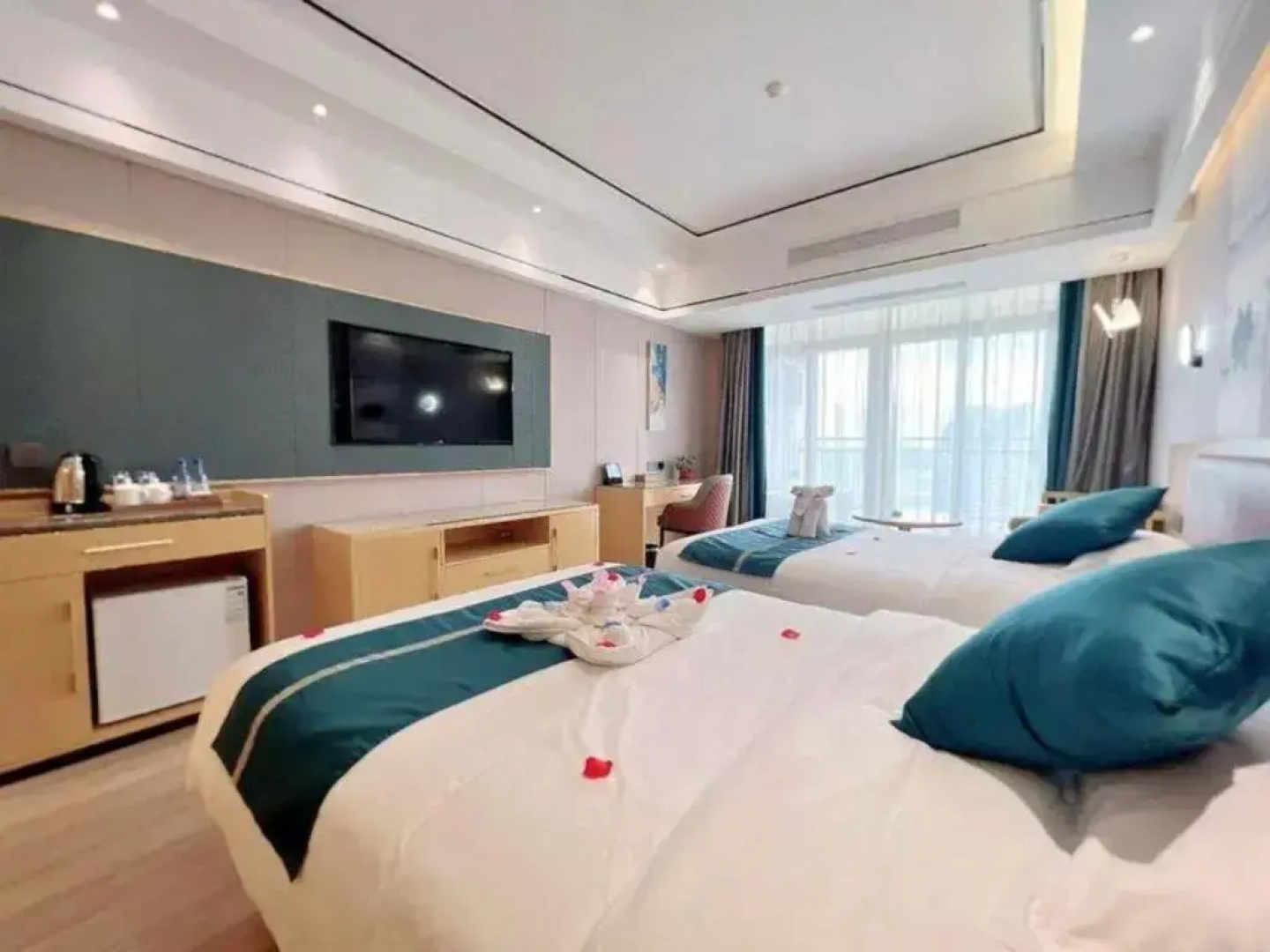 Sanya International Hotel