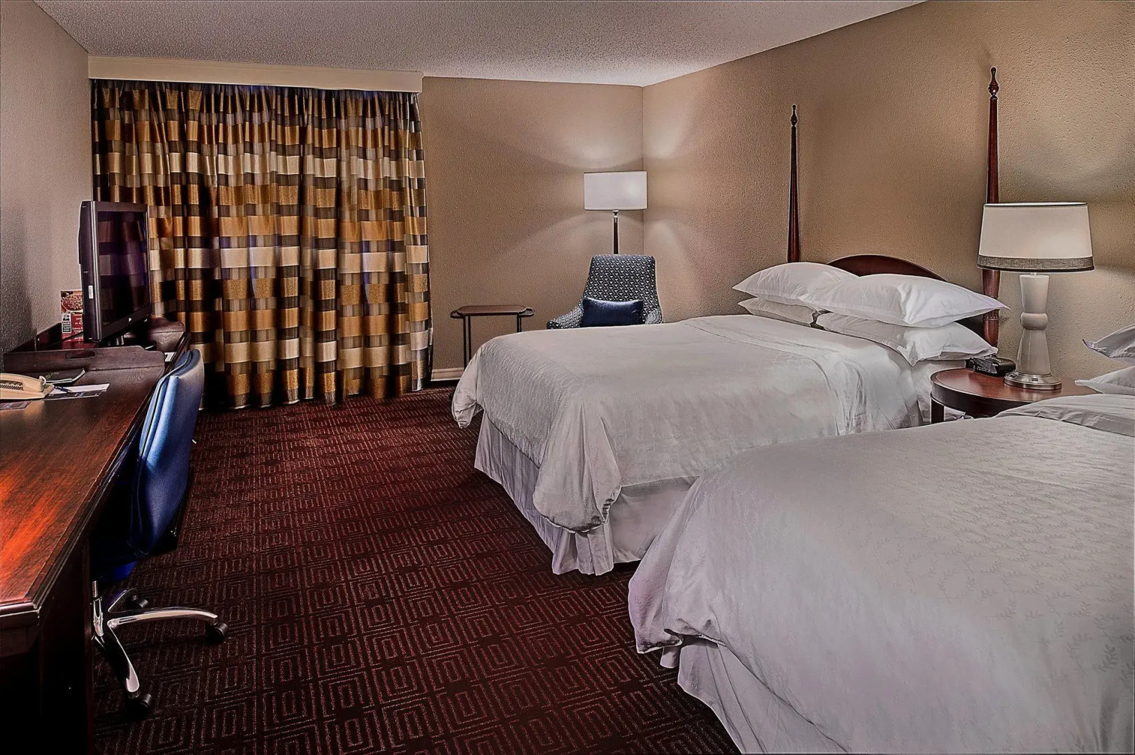 Sheraton Westport Chalet Hotel St. Louis