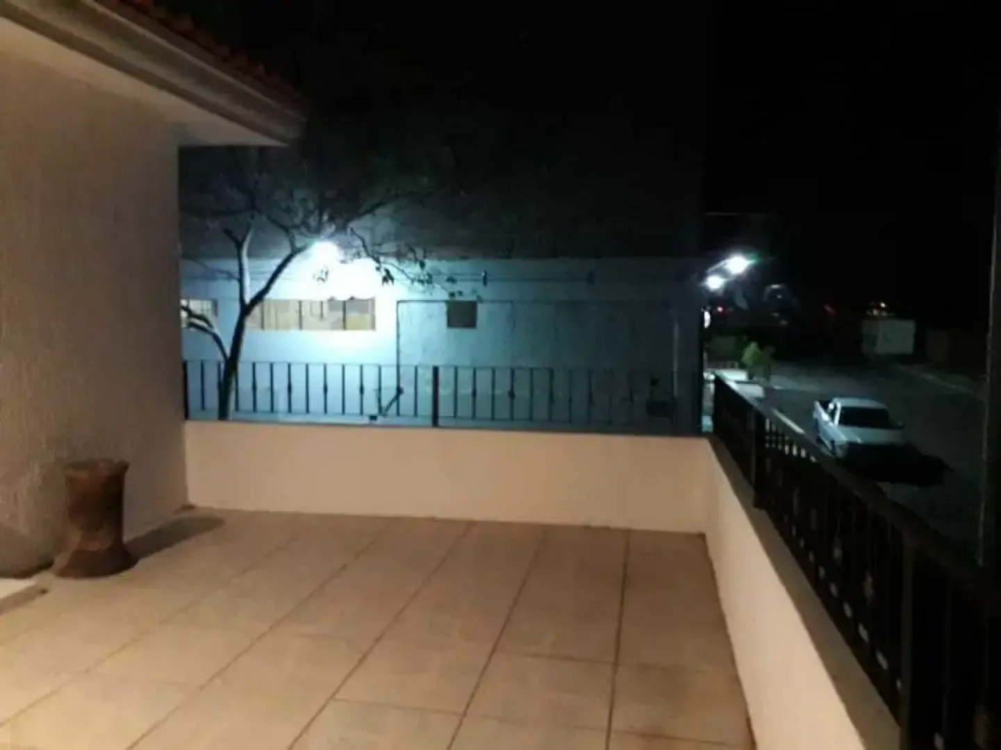 Lia Ajijic - Lakeside B&B