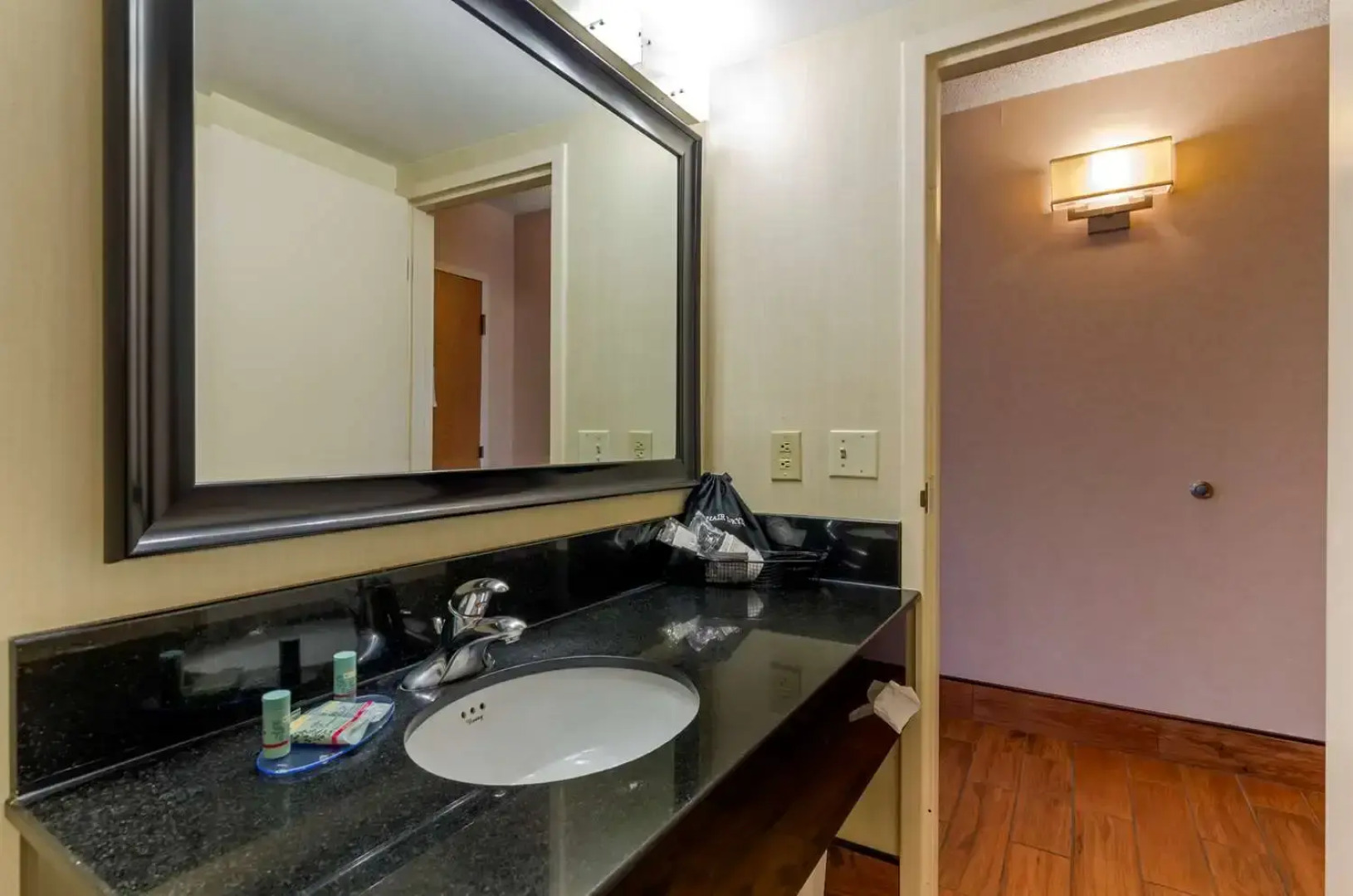 Best Western Staunton Inn