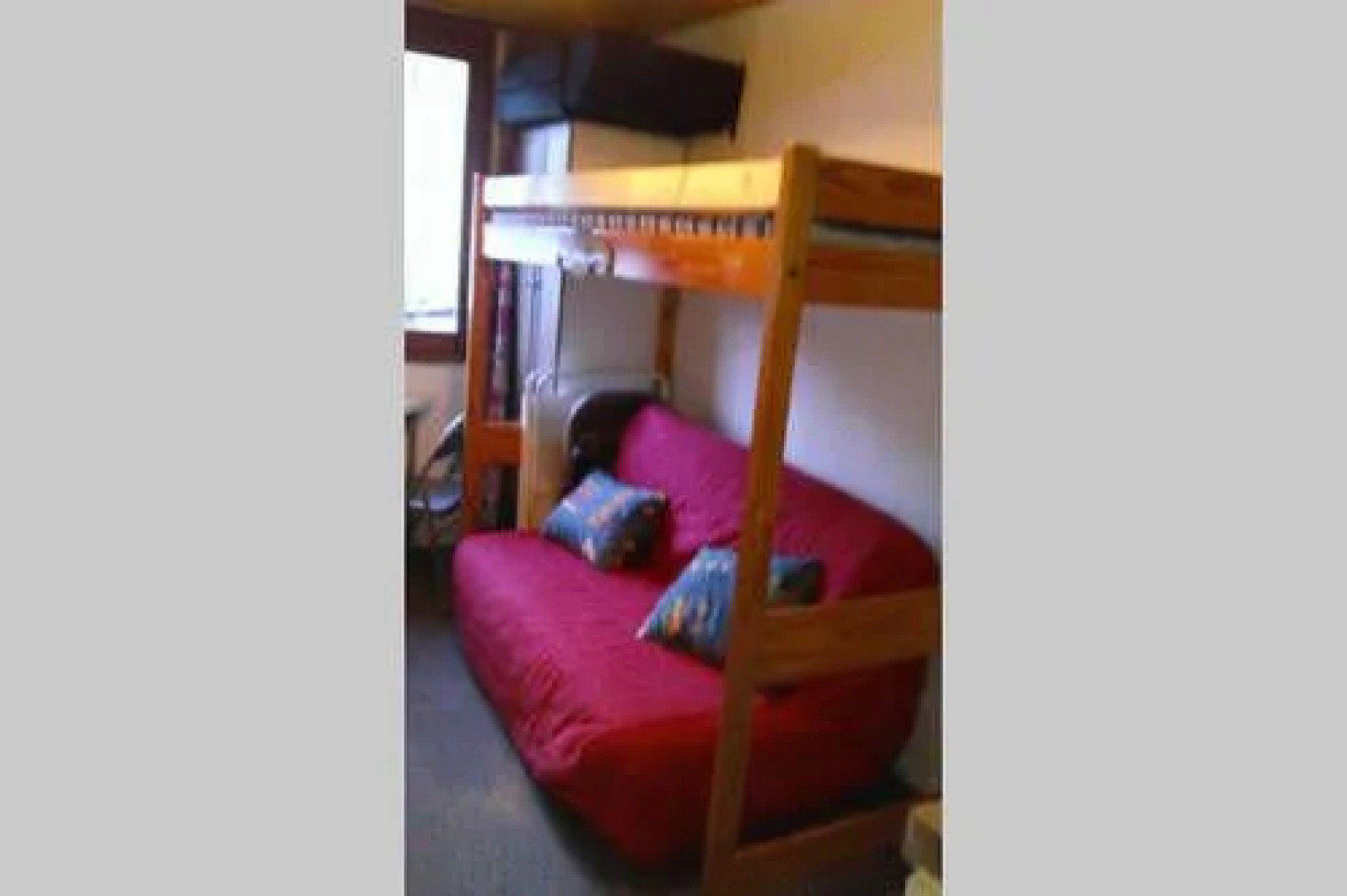 Studio Vostok Zodiaque