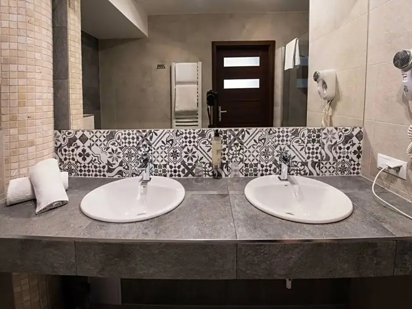 Beskidzki Raj Ośrodek Konferencyjno-Wypoczynkowy