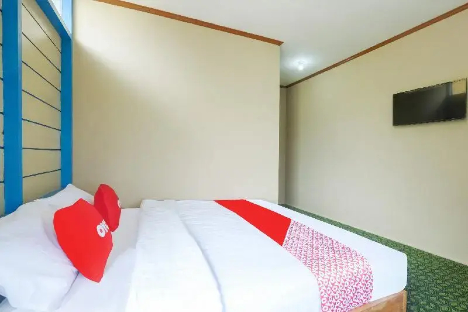 OYO 90189 Roemah Kayoe