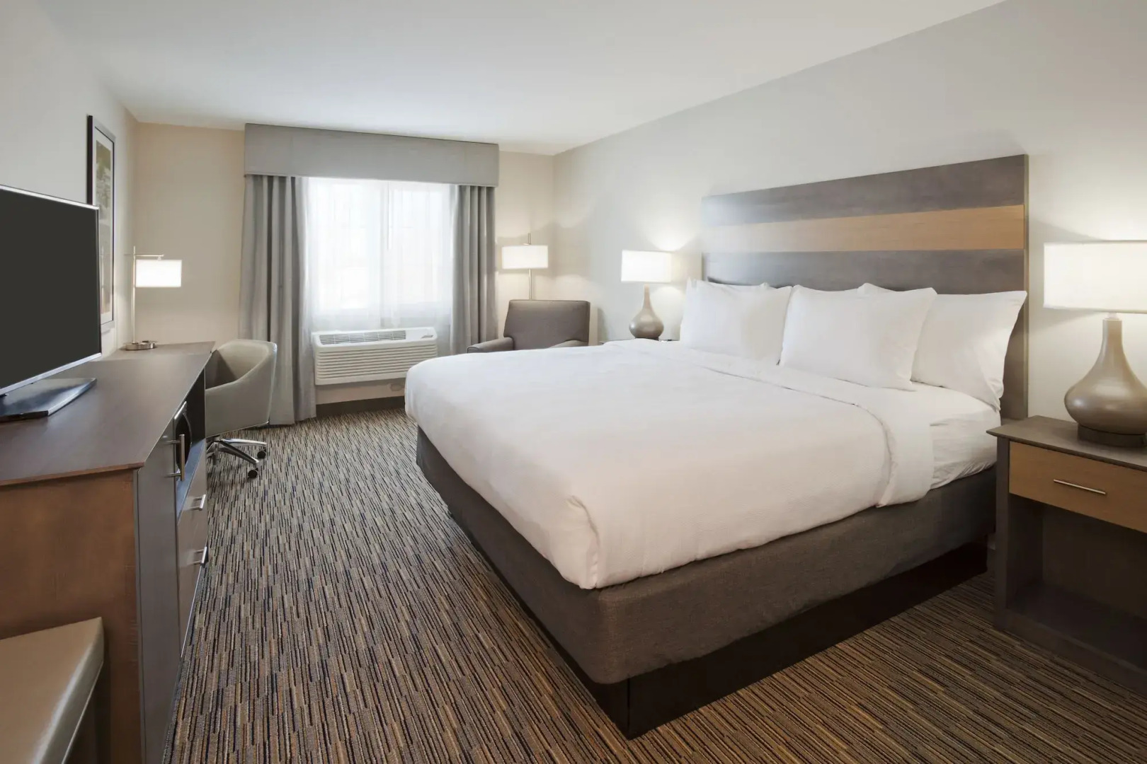 GrandStay Hotel & Suites