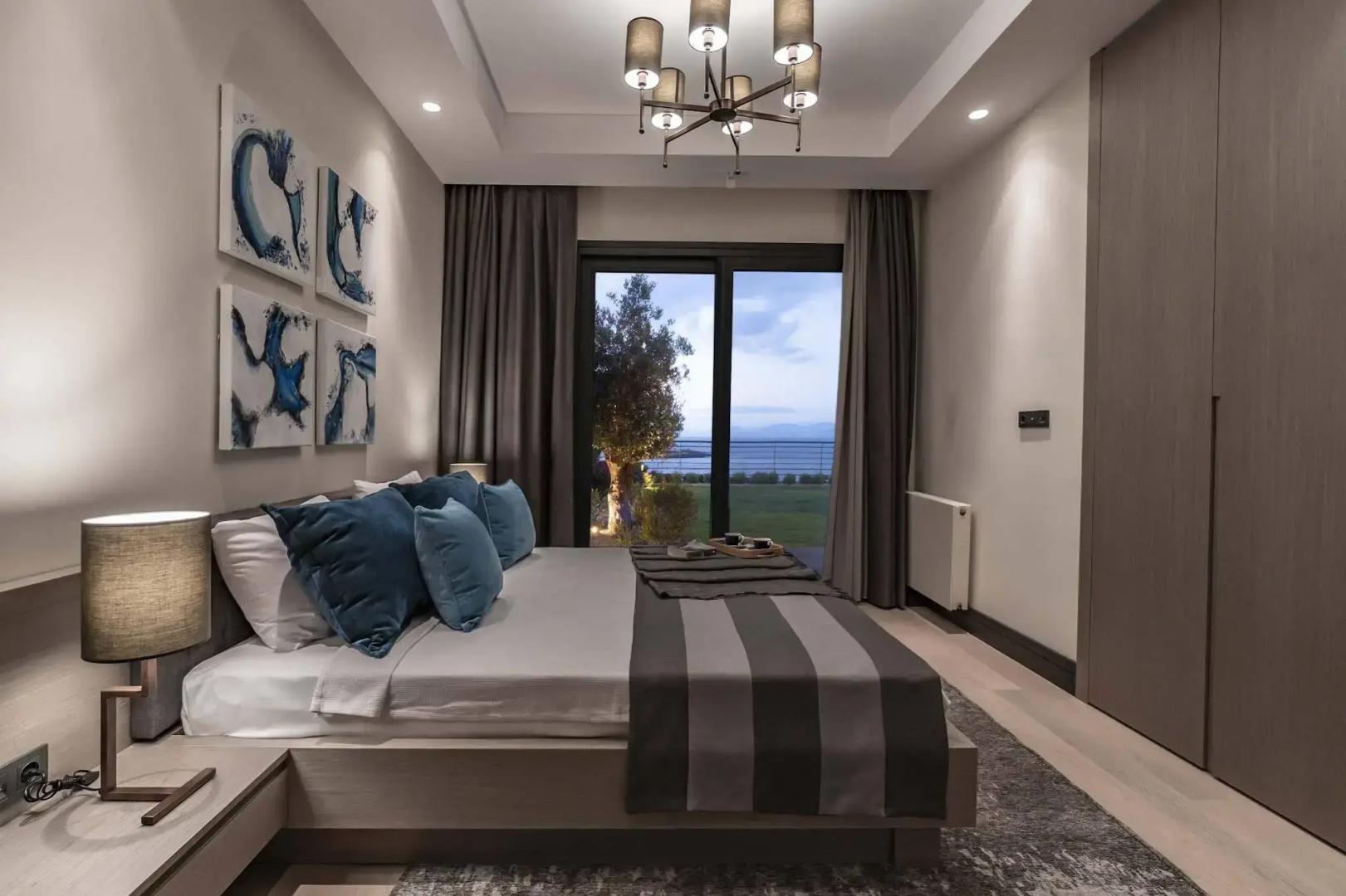 Red Rock Hotel & Suites by Selvese