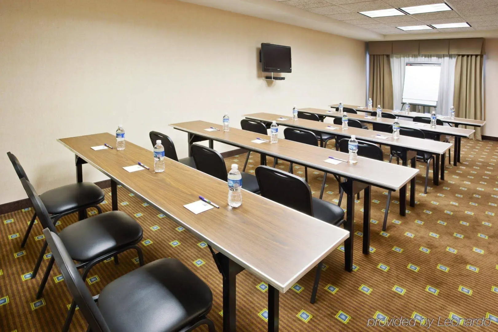 Holiday Inn Express Hotel & Suites East Lansing by IHG
