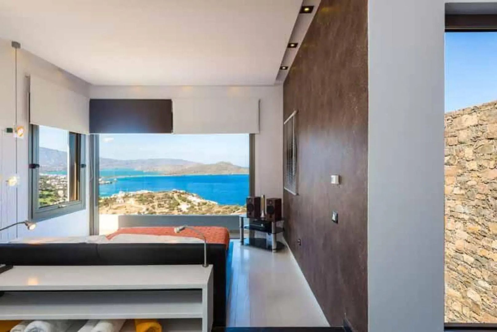 Amazing Views to Elounda Bay