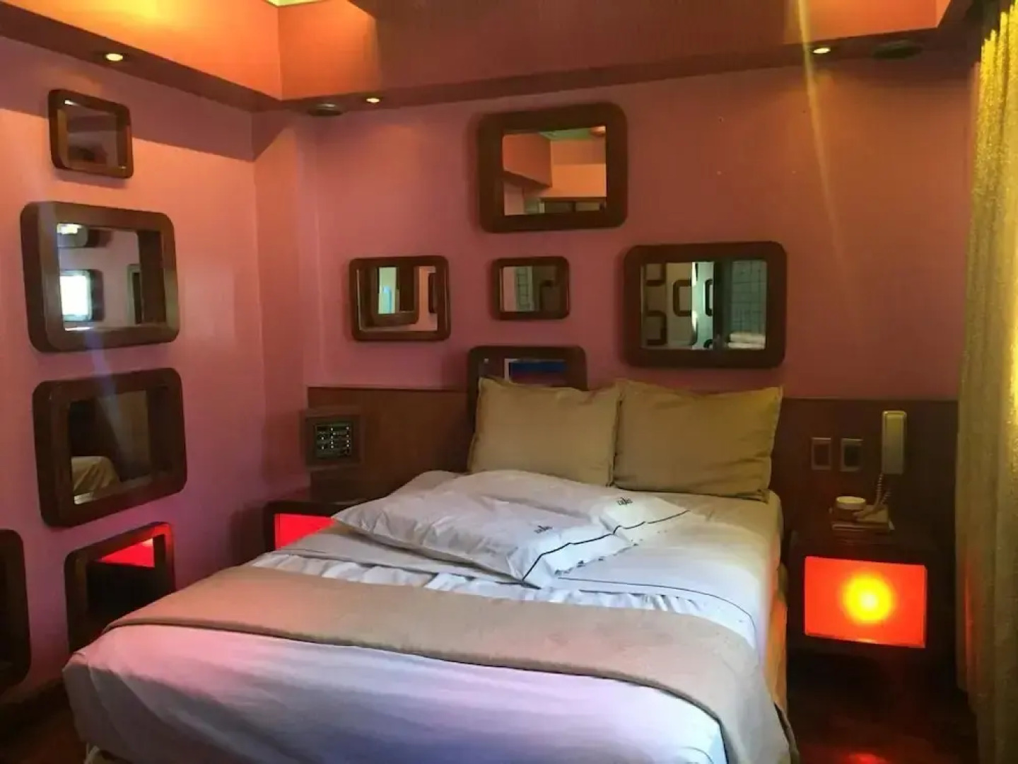 Dallas Hotel (Motel)