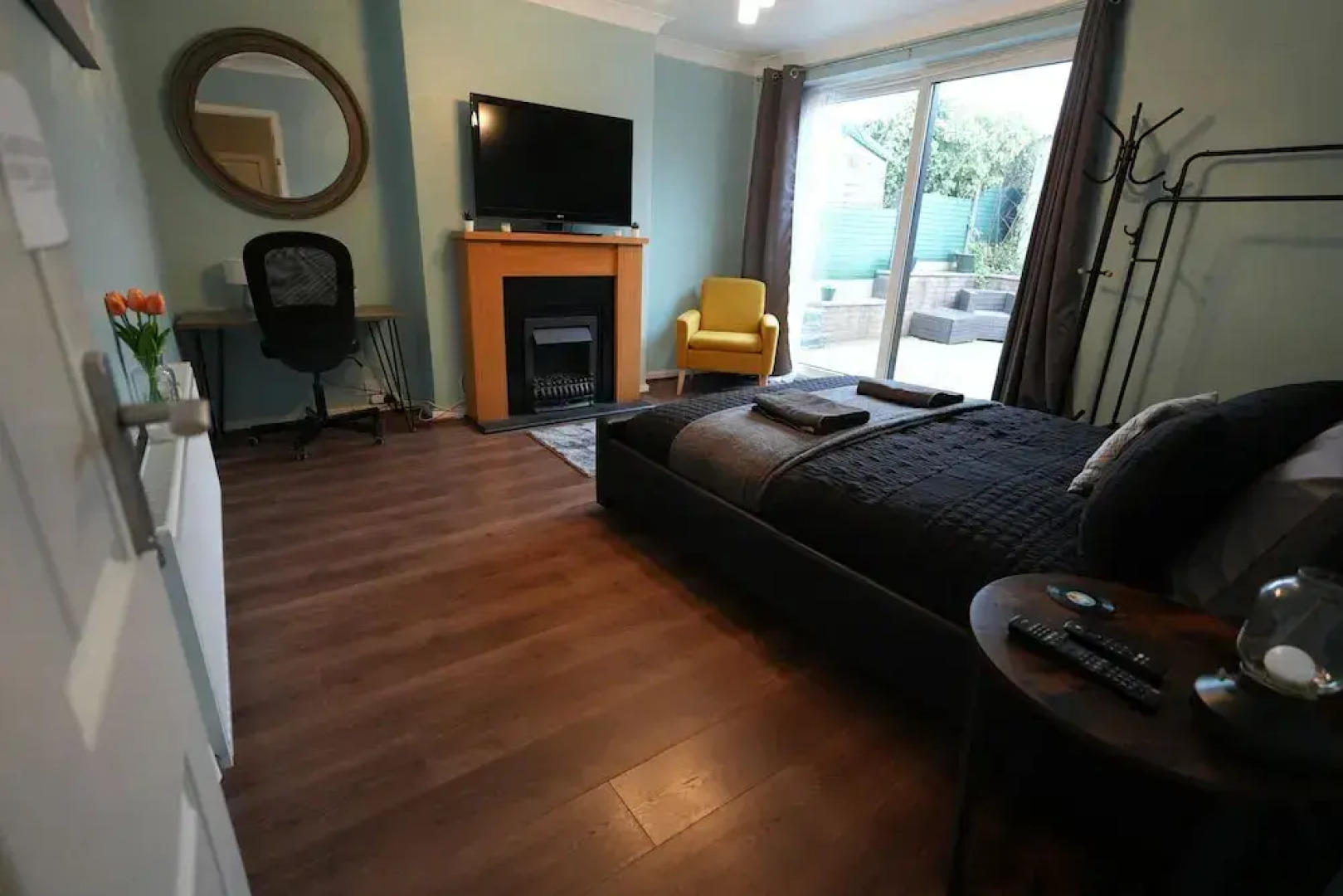 Detached Homestay With Private Rooms