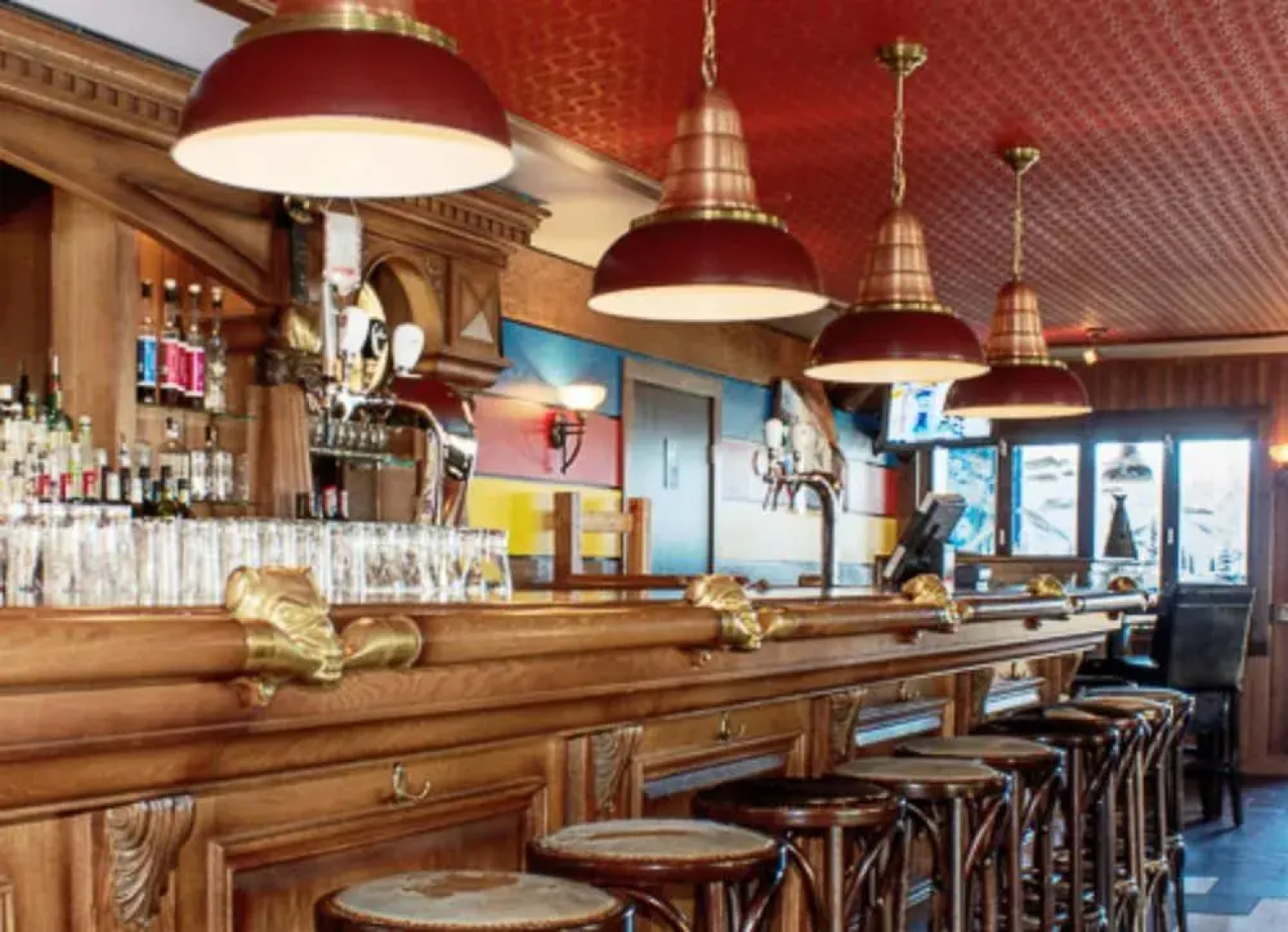 The Bulldog Hotel Silver Star