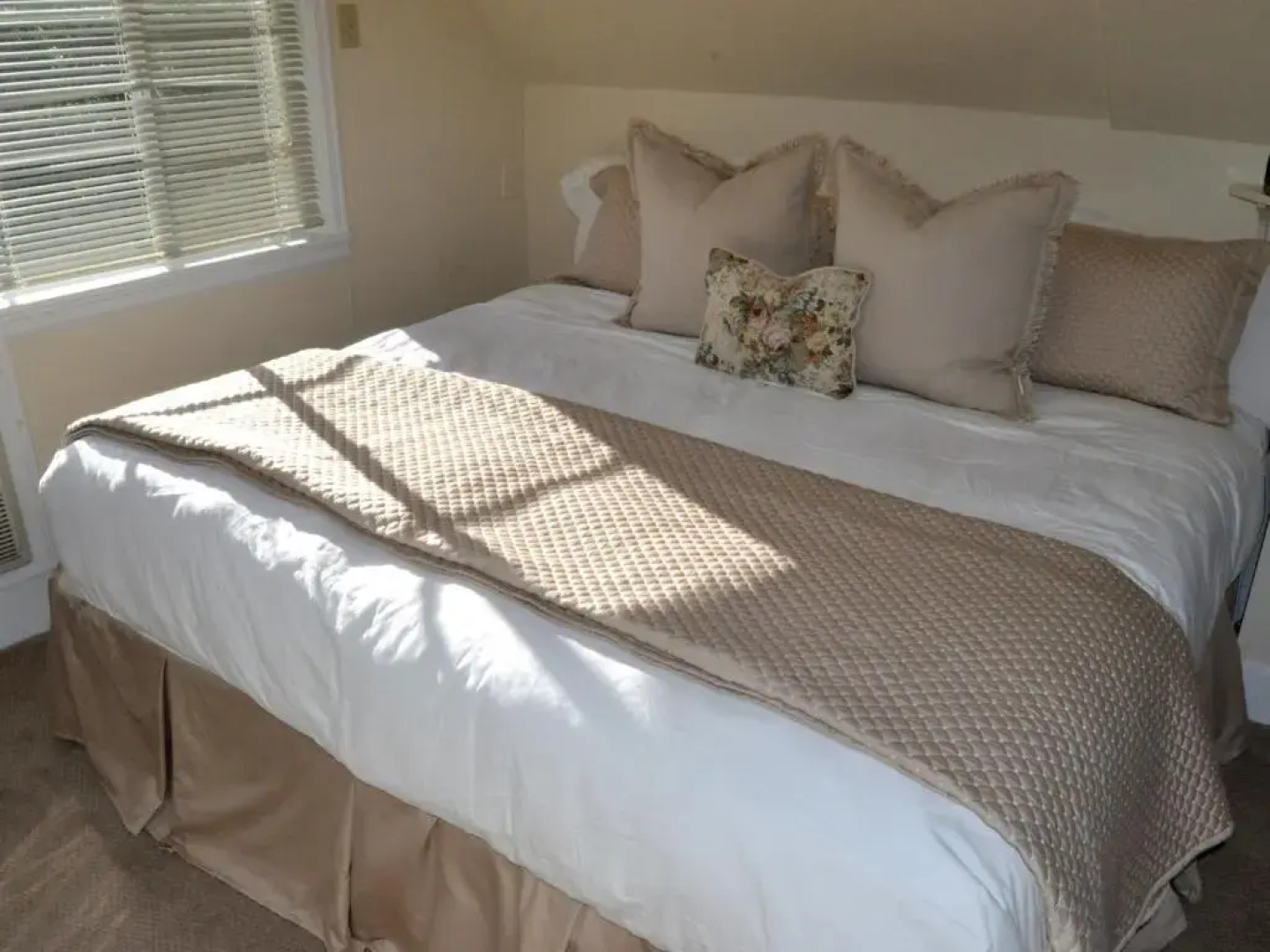 Anne's Washington Inn