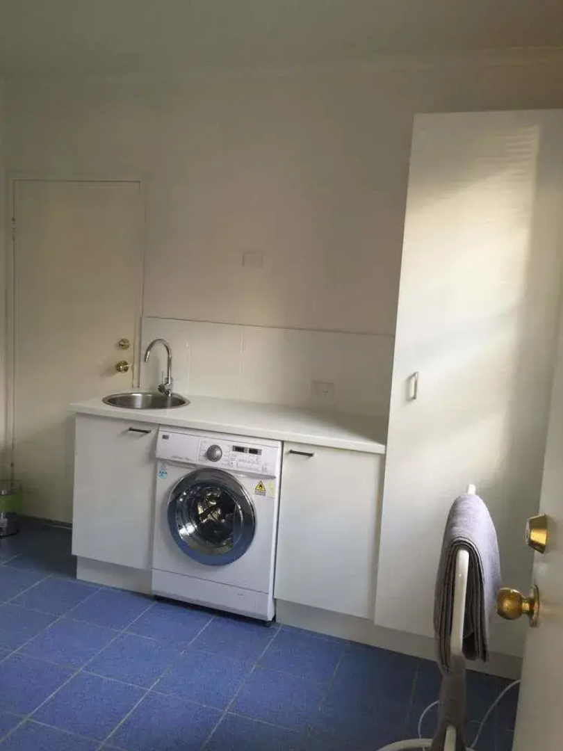 Nutgrove Beach Studio Apartment