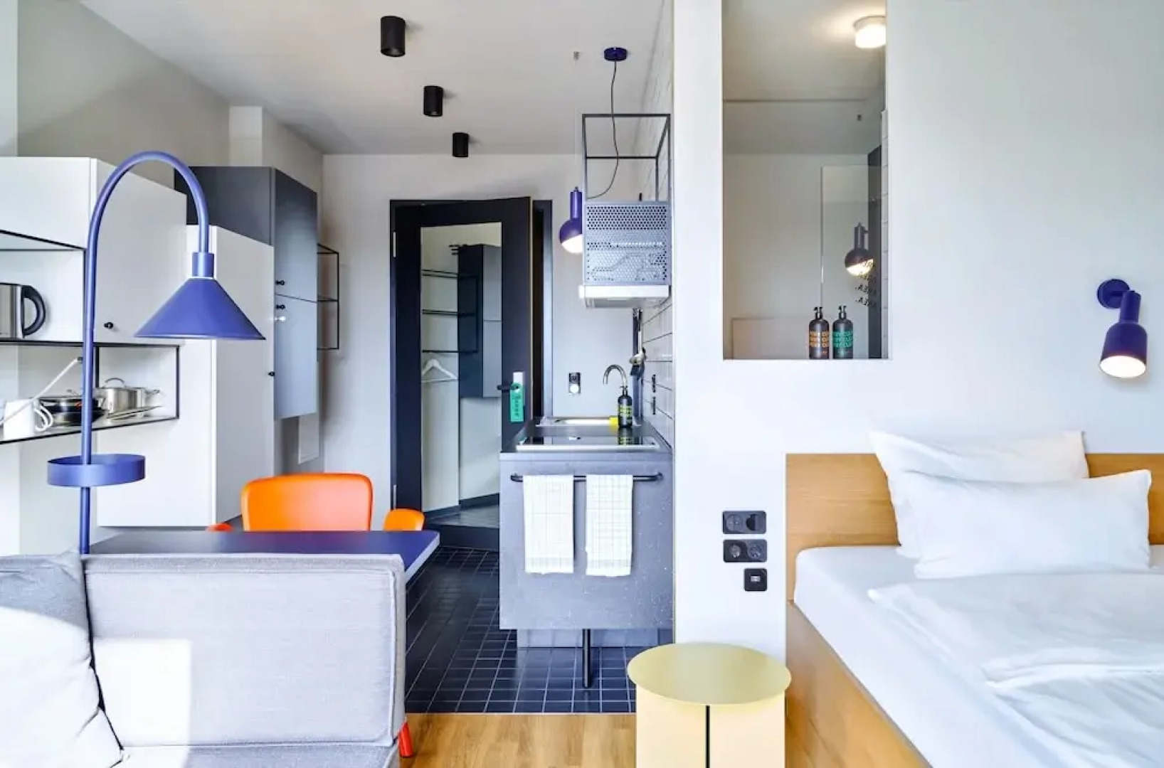 STAYERY Bielefeld Hauptbahnhof