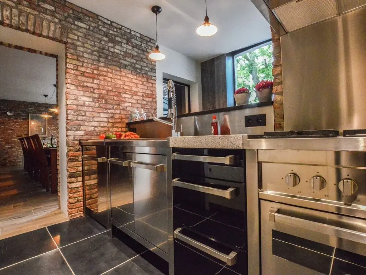 Luxurious Villa in Heuvelland with Garden