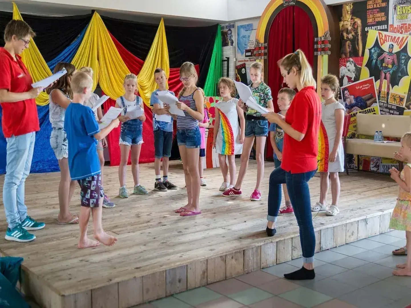 Comfortable Chalet With Microwave in Kempen Region