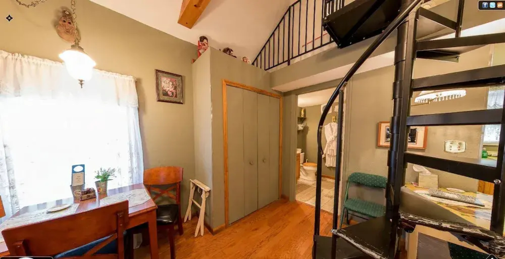 Alling House Bed and Breakfast