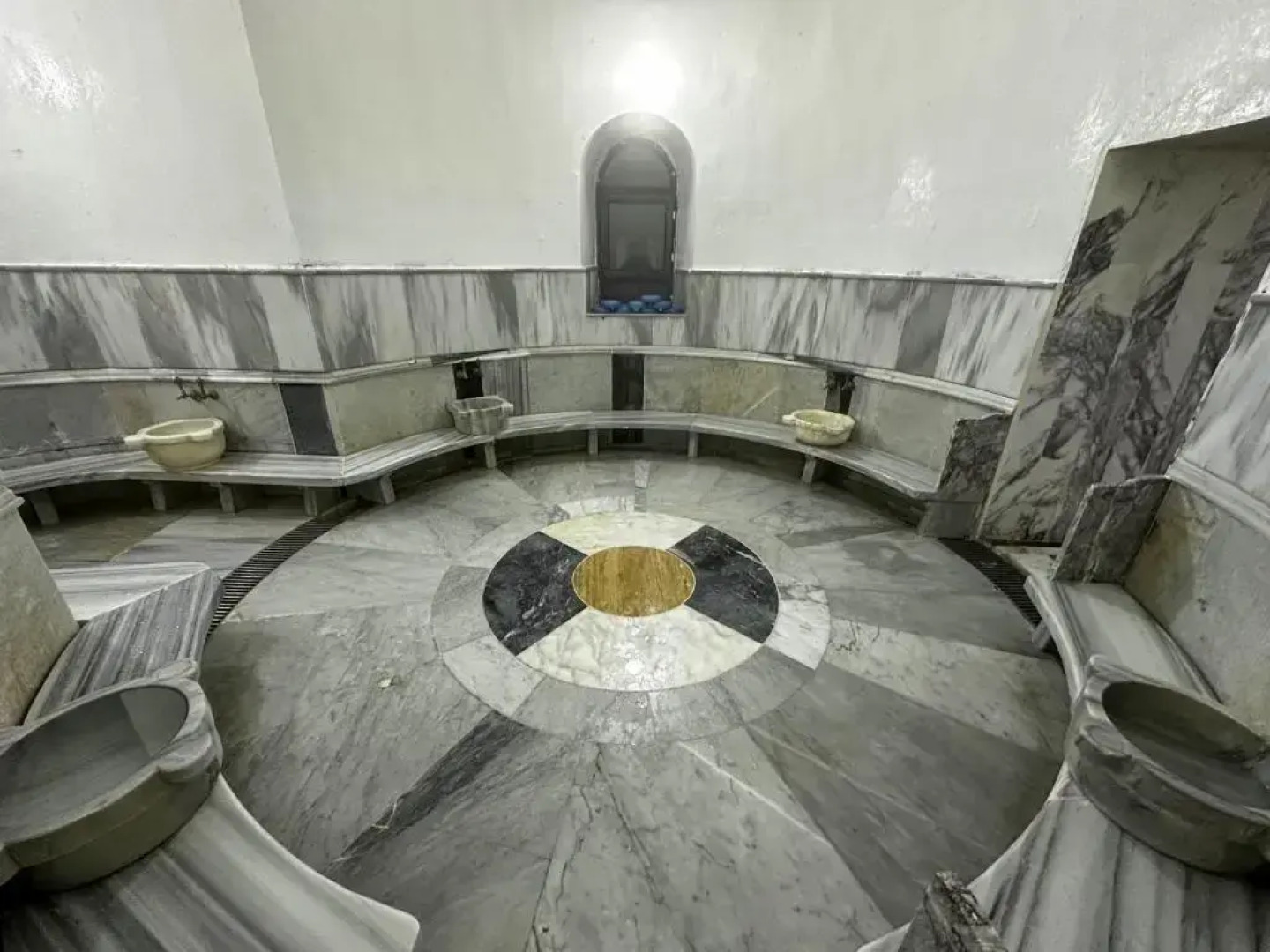 Saglik Bakanligi Yalova Termal Kaplica Isletmesi(Please Contact The Property 7 Days In Advance)