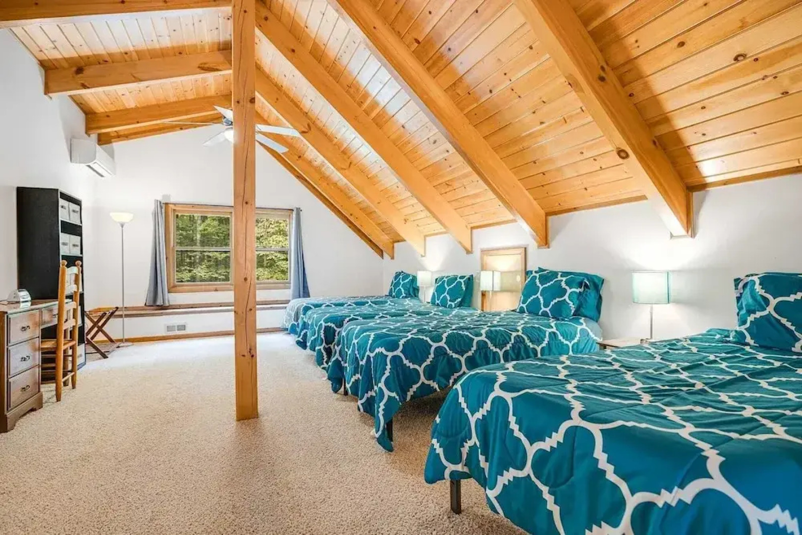 Twin Creeks Lodge by Avantstay 33 Acre Retreat