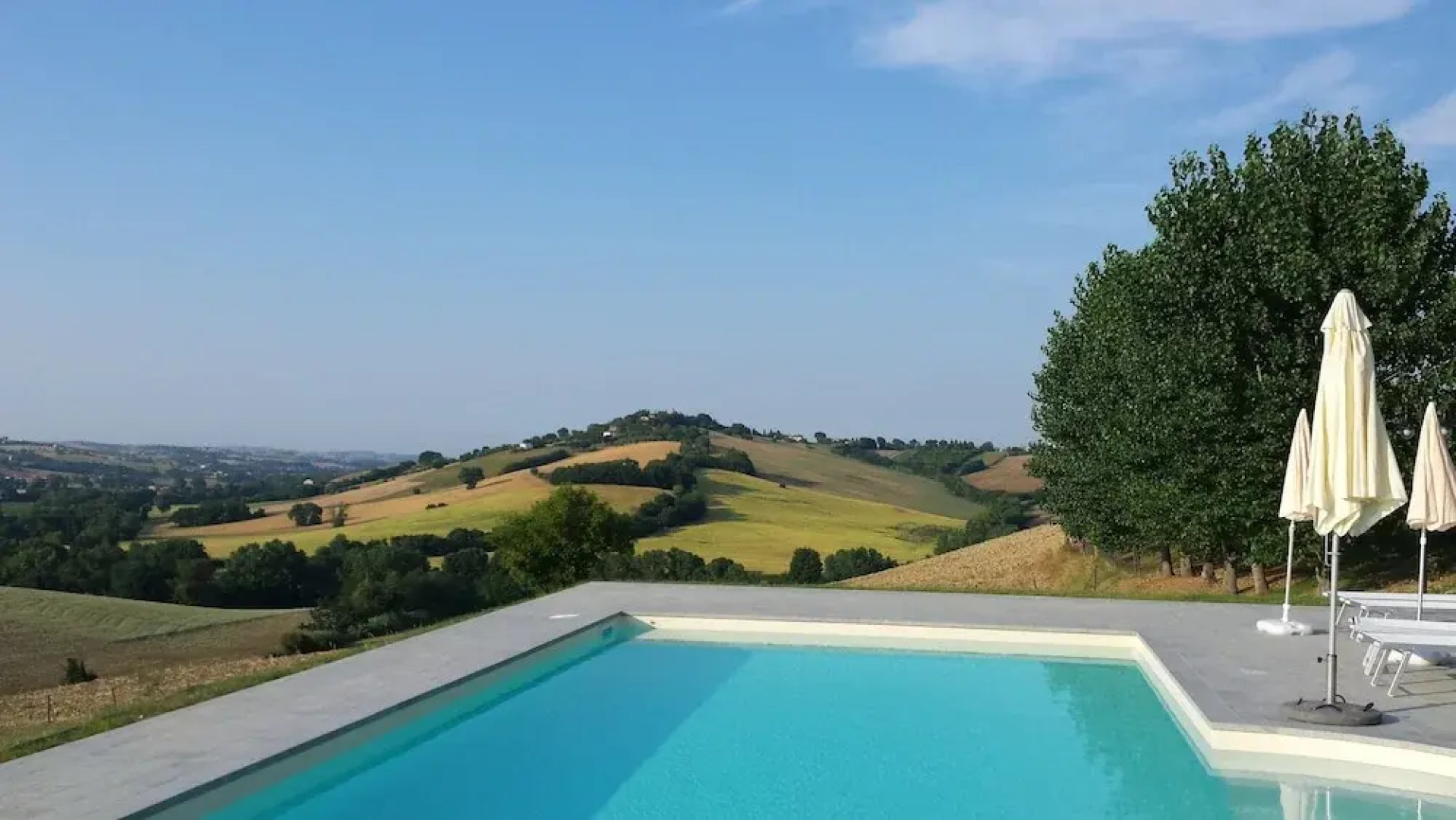 Family Villa, Pool and Country Side Views, Italy