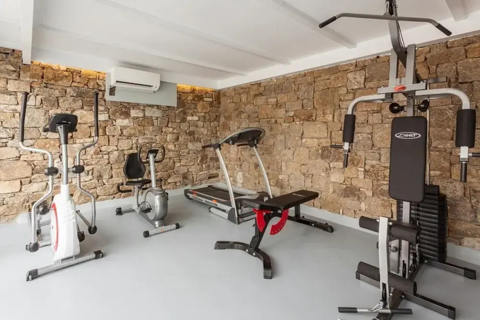 Apollo Paradise Seaview Infinity Pool Jacuzzi