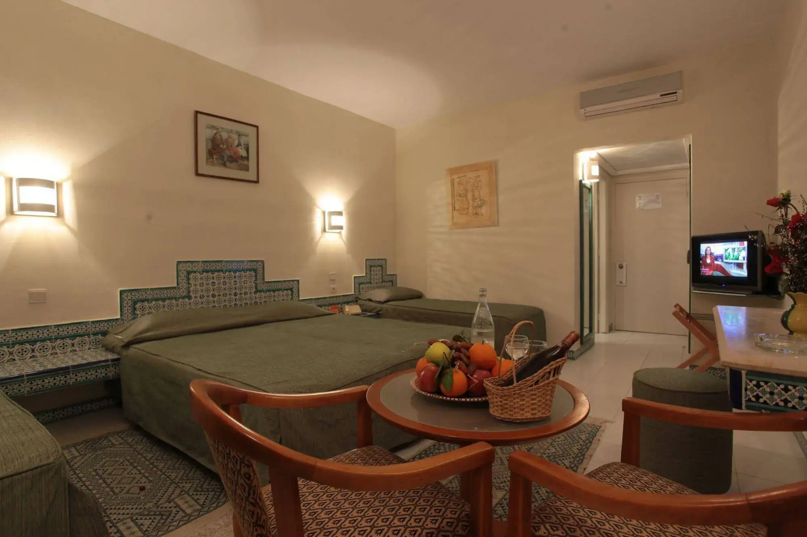 Venice Beach -Couples and Families Only