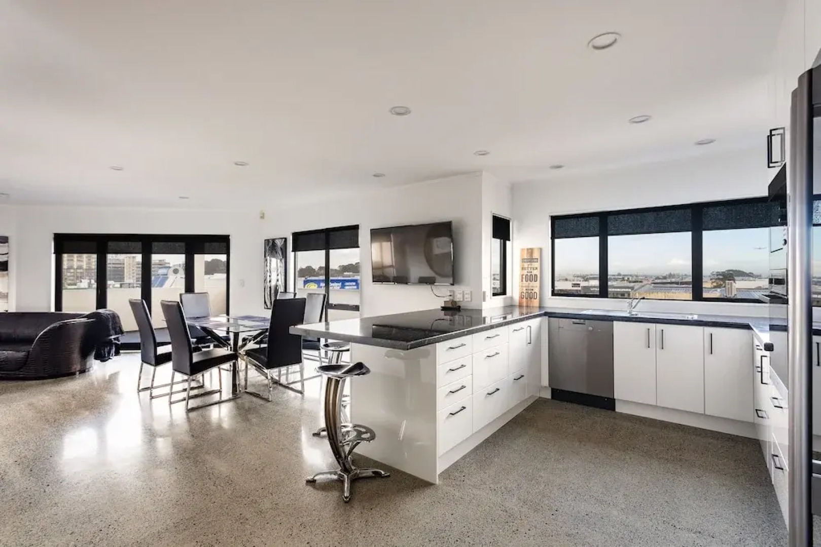 Toodle's Miami Manukau