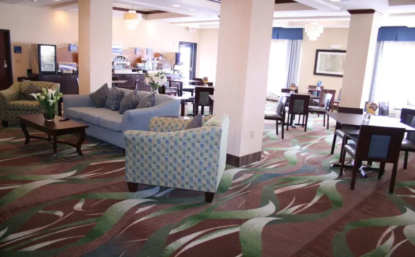Holiday Inn Express Hotel & Suites Pratt by IHG